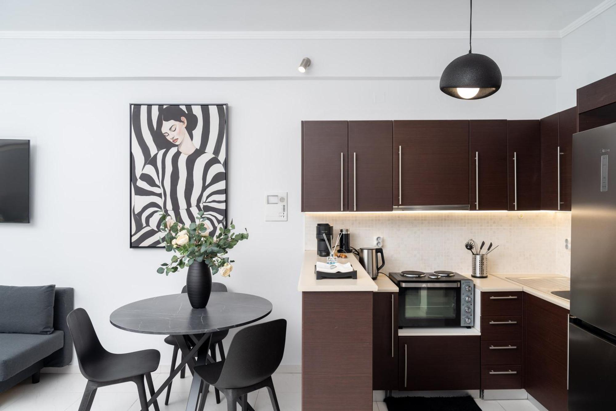 Byron Luxury Apartments Egio Habitación foto